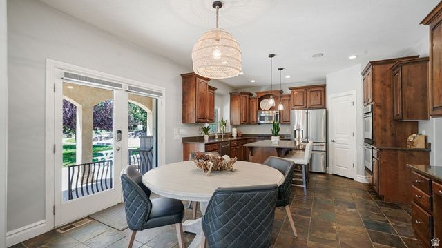 11597 N SUNSET HILLS DR, Highland, UT 84003