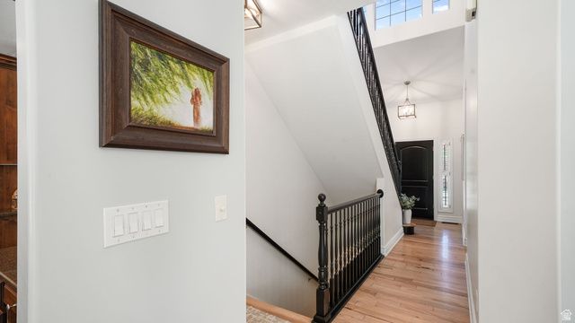 11597 N SUNSET HILLS DR, Highland, UT 84003