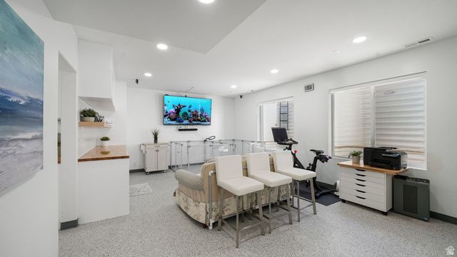 11597 N SUNSET HILLS DR, Highland, UT 84003