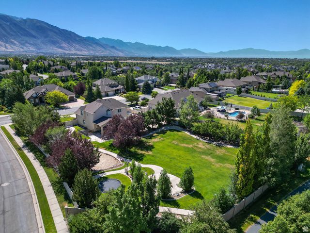 11597 N SUNSET HILLS DR, Highland, UT 84003