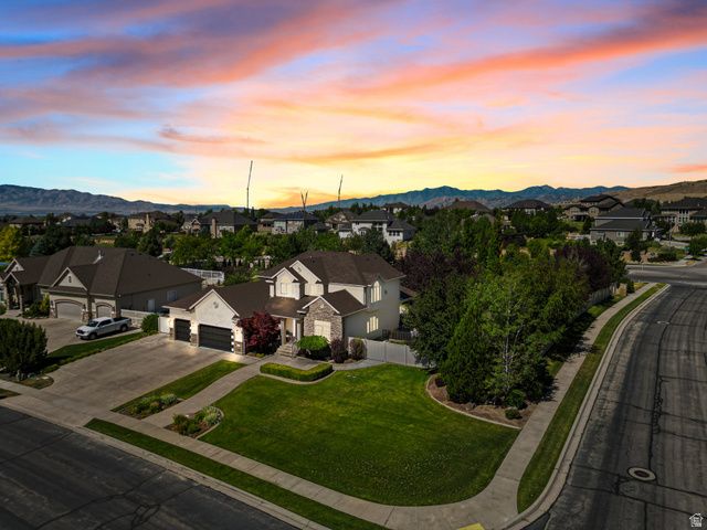 11597 N SUNSET HILLS DR, Highland, UT 84003