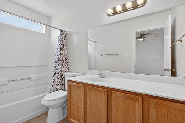 6831 Sirocco Place NW, Albuquerque, NM 87114