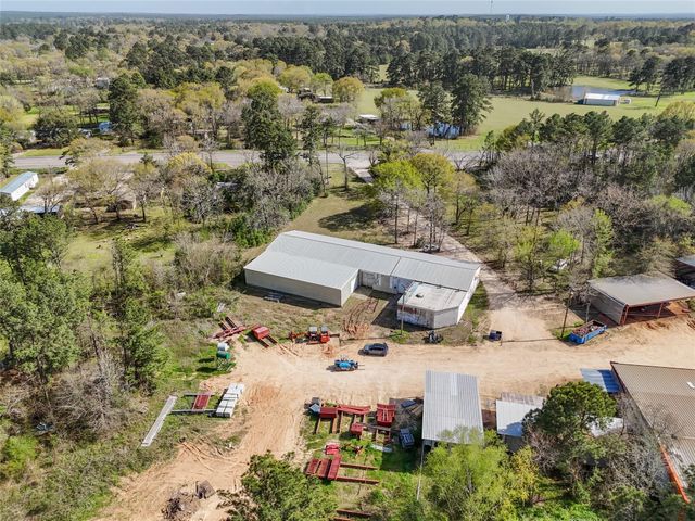 1893 Us Hwy 190 Drive, Huntsville, TX 77340