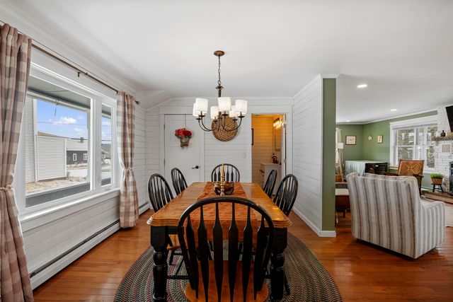 128 Gale Street, Canaan, VT 05903