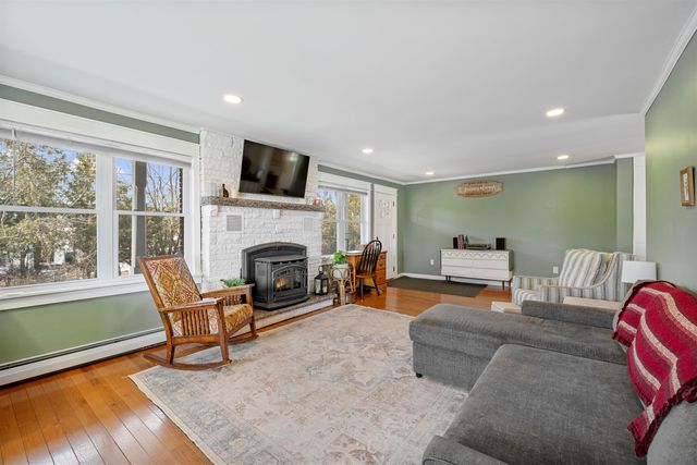 128 Gale Street, Canaan, VT 05903