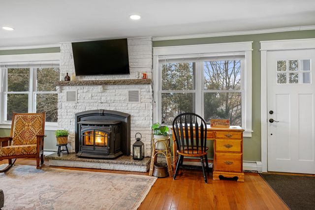 128 Gale Street, Canaan, VT 05903