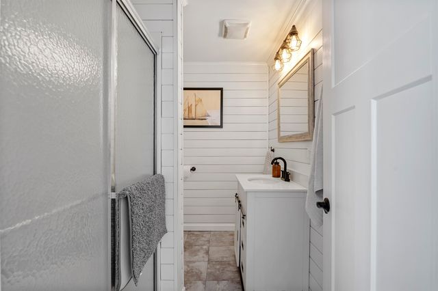 128 Gale Street, Canaan, VT 05903