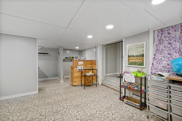 128 Gale Street, Canaan, VT 05903