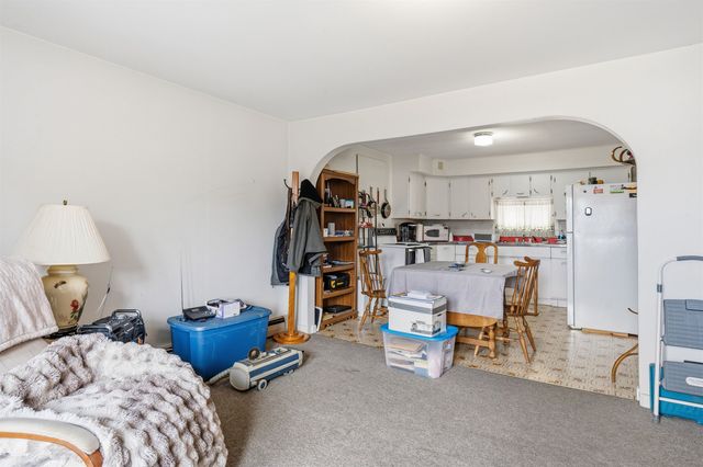 128 Gale Street, Canaan, VT 05903