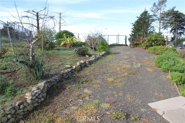 1909 Pineridge, Cambria, CA 93428