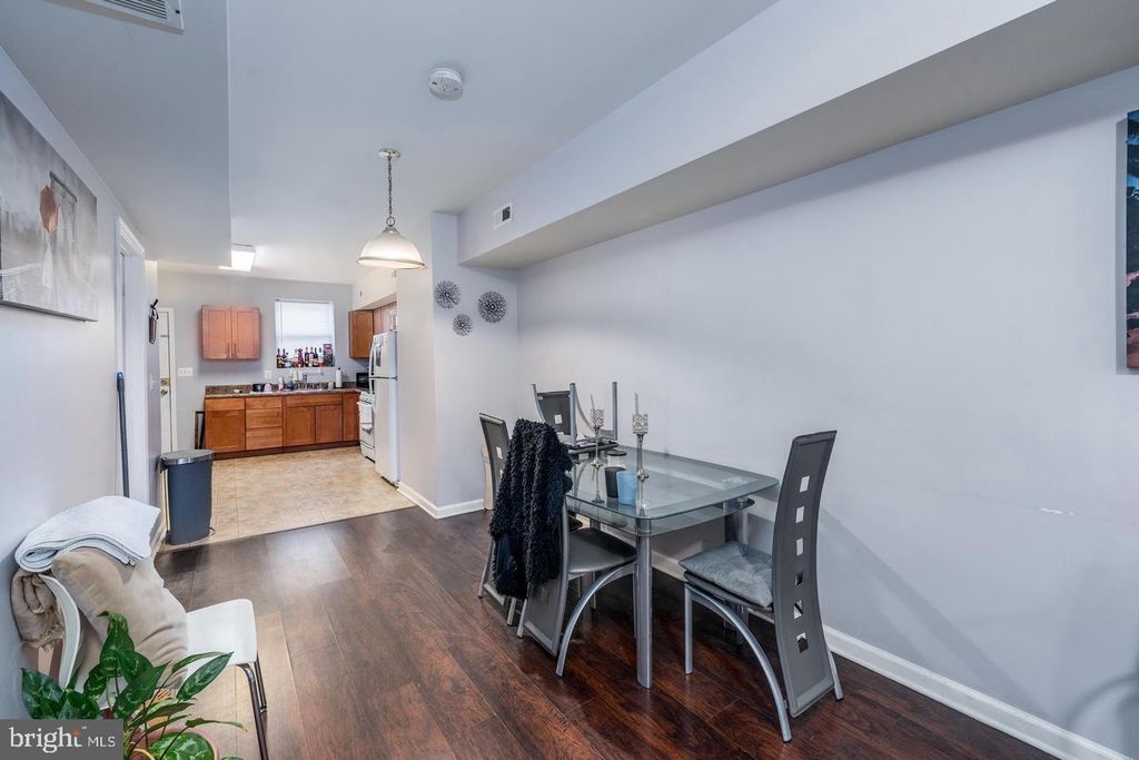 Image 6 of property listing at 1710 PRESBURY ST, Baltimore, MD 21217