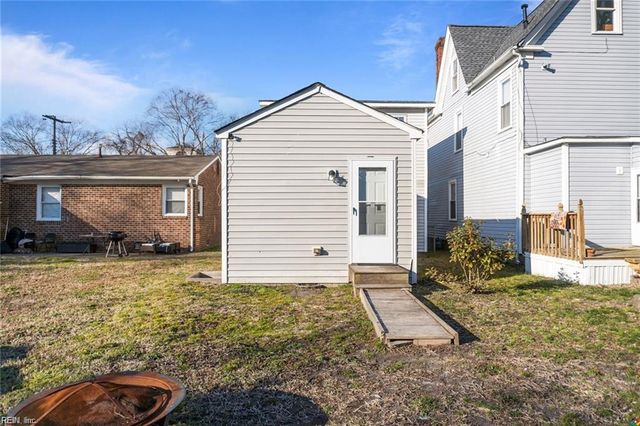 231 Chapel ST, Hampton, VA 23669