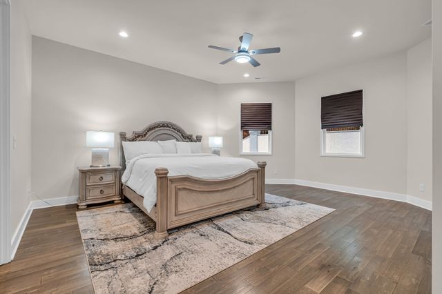 1065 Stockett Dr, Nashville, TN 37221