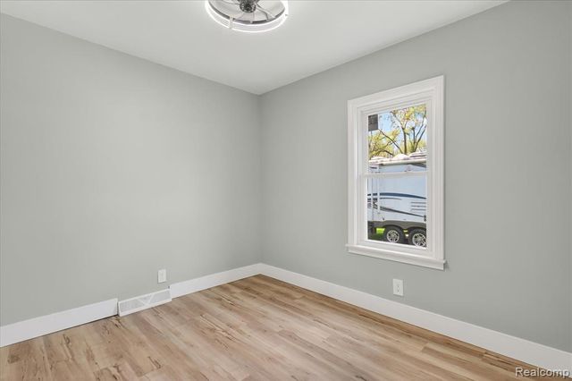 677 Lucille Drive, Wolverine Lake, MI 48390