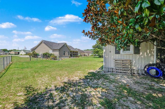 321 Corinne Ln., Conway, SC 29526