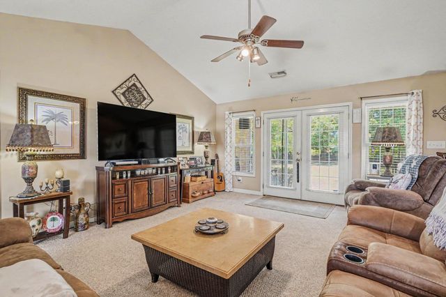 321 Corinne Ln., Conway, SC 29526