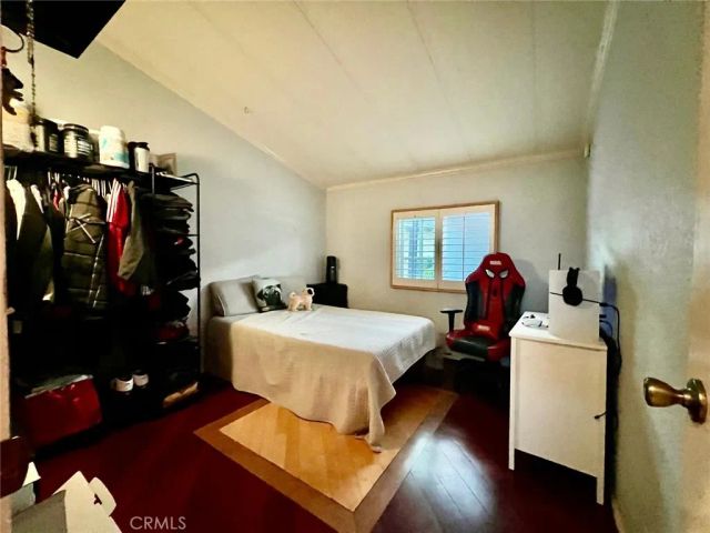 518 S Sullivan 80, Santa Ana, CA 92704