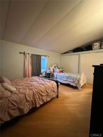 518 S Sullivan 80, Santa Ana, CA 92704