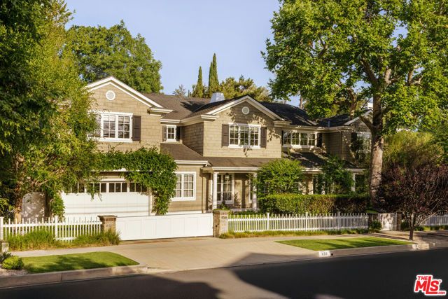 456 N Bundy Drive, Los Angeles, CA 90049