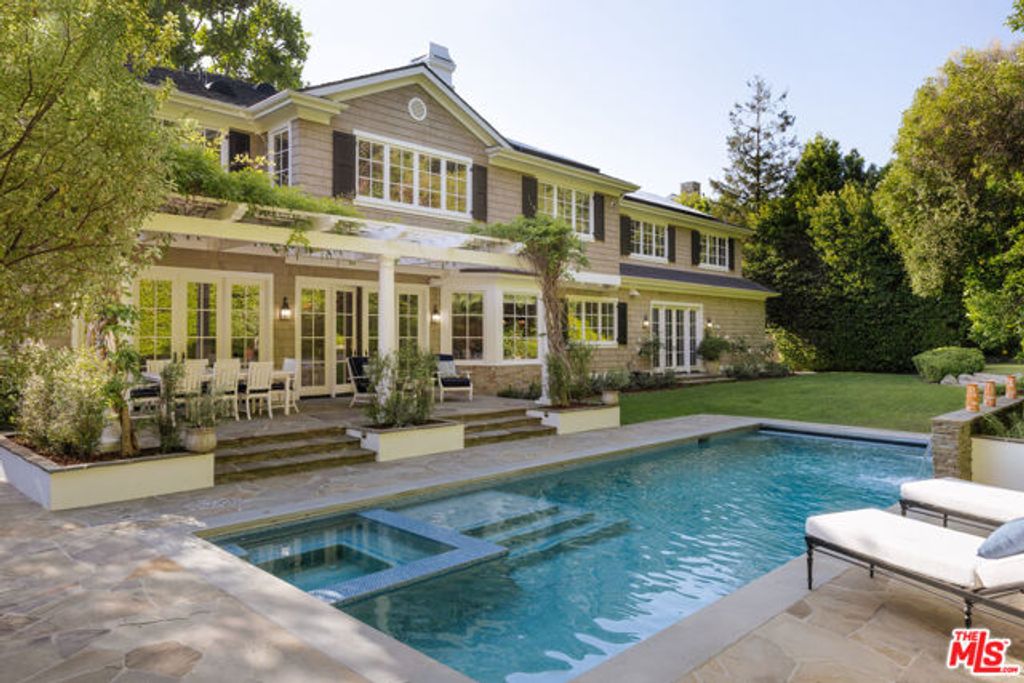 456 N Bundy Drive, Los Angeles, CA 90049