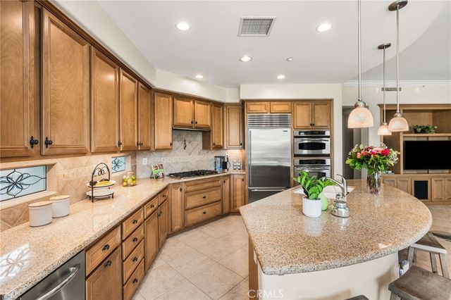 4001 Balmoral, Yorba Linda, CA 92886