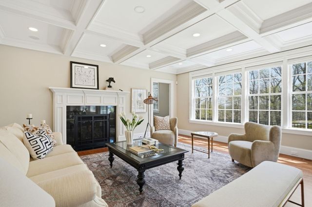 21 Chadbourne Road, Lexington, MA 02421