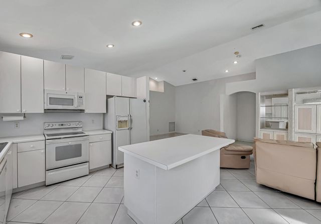 9624 Honeybell Circle, Boynton Beach, FL 33437