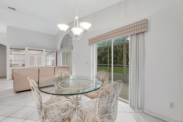 9624 Honeybell Circle, Boynton Beach, FL 33437