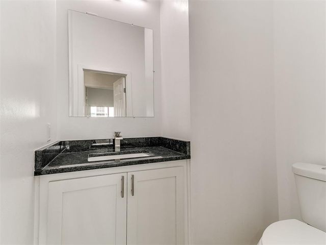 624 E Harrison Avenue, Guthrie, OK 73044