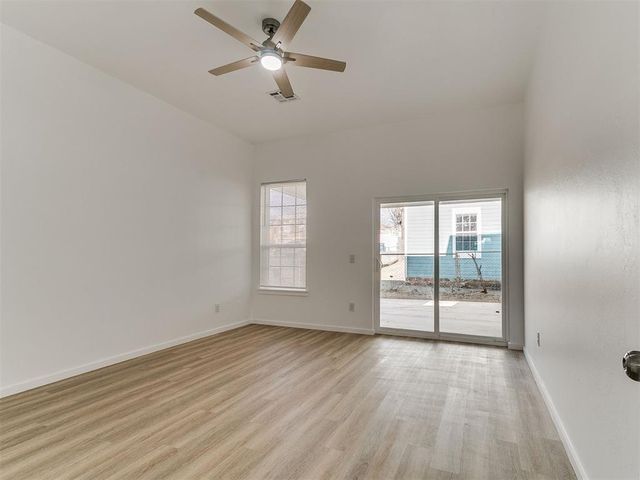 624 E Harrison Avenue, Guthrie, OK 73044