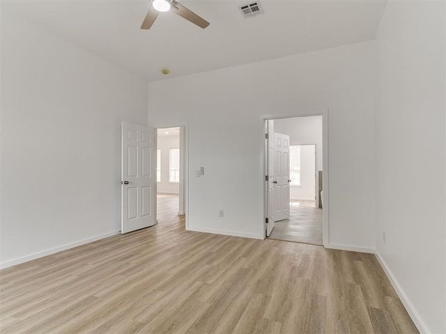 624 E Harrison Avenue, Guthrie, OK 73044