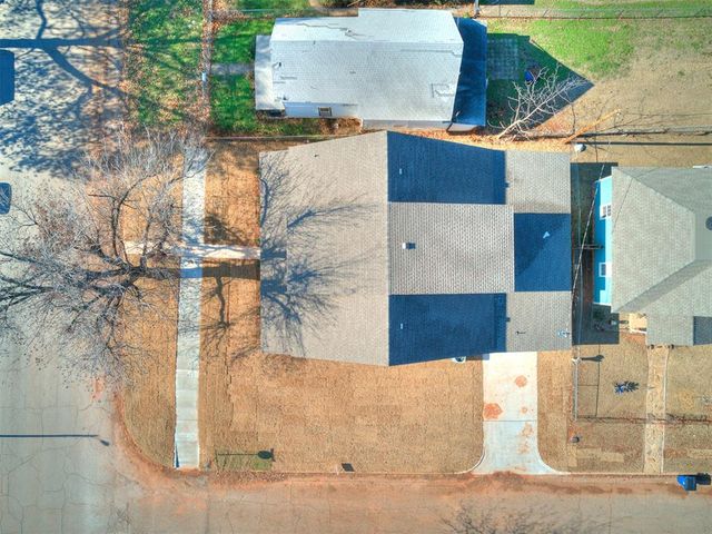 624 E Harrison Avenue, Guthrie, OK 73044