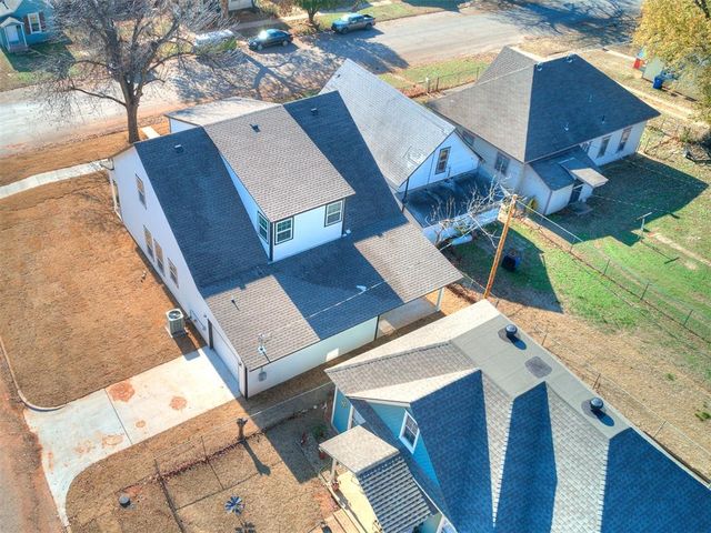 624 E Harrison Avenue, Guthrie, OK 73044