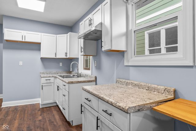 1052 W 35th Street, Indianapolis, IN 46208