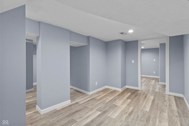 1052 W 35th Street, Indianapolis, IN 46208