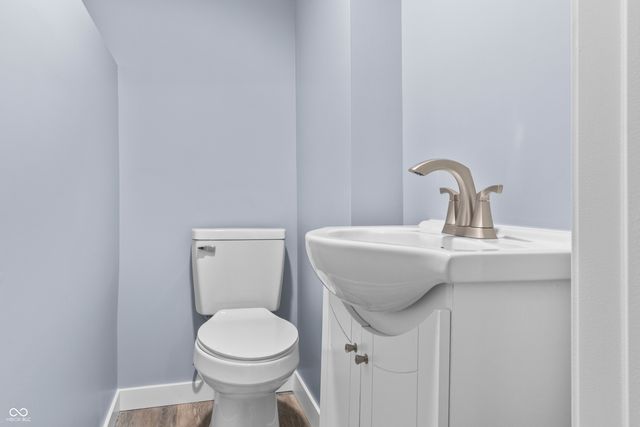 1052 W 35th Street, Indianapolis, IN 46208