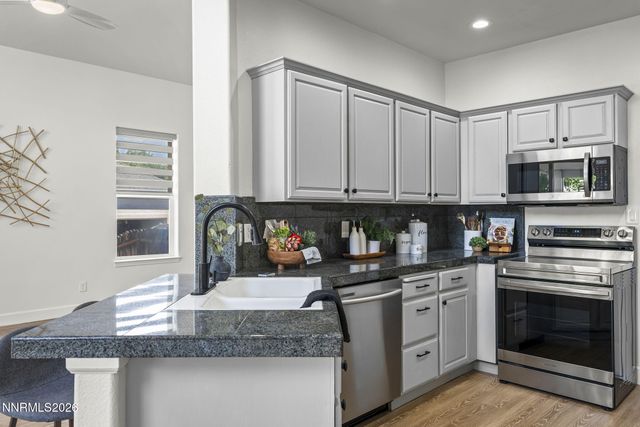 1400 Flintwood Drive, Carson City, NV 89703