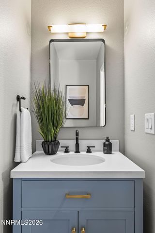 1400 Flintwood Drive, Carson City, NV 89703