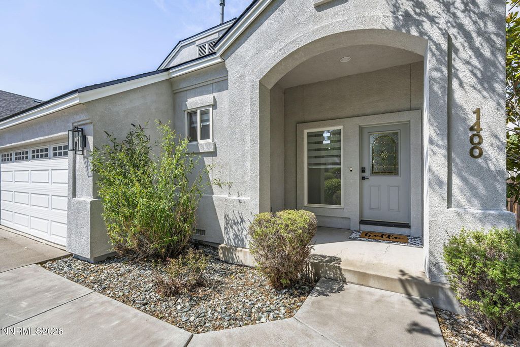 1400 Flintwood Drive, Carson City, NV 89703