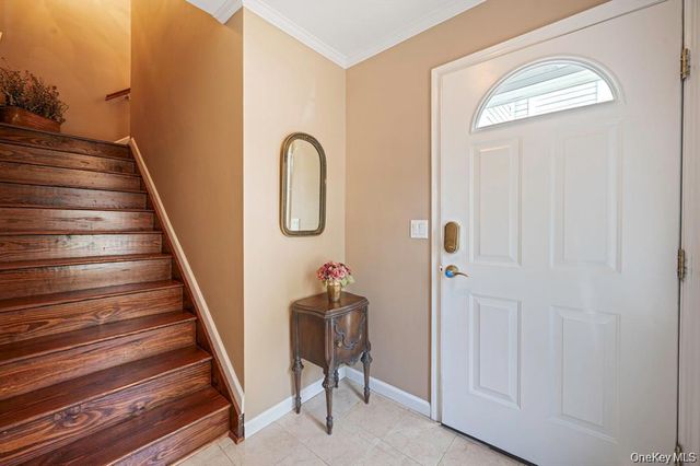 1130 Savoy Drive, Melville, NY 11747