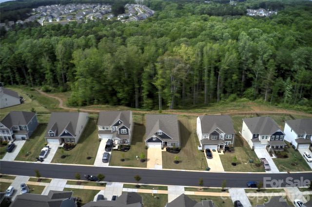 143 Dogwood Grove Place, Troutman, NC 28166