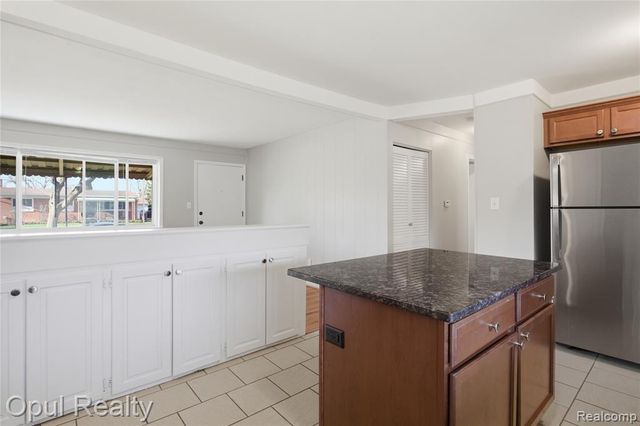 34227 Florence Street, Westland, MI 48185