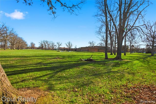 34227 Florence Street, Westland, MI 48185