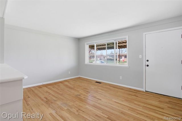 34227 Florence Street, Westland, MI 48185