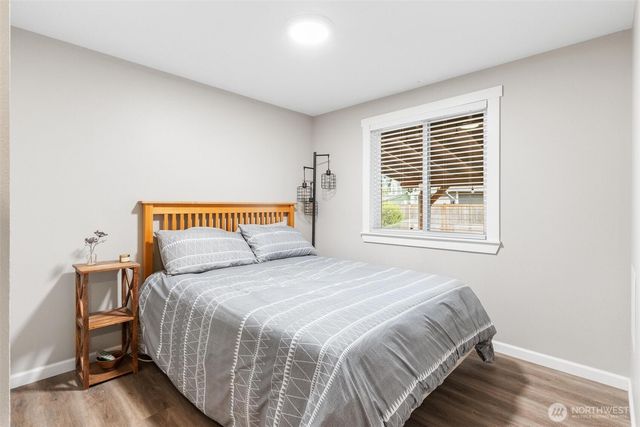 21910 SE 239th Street, Maple Valley, WA 98038