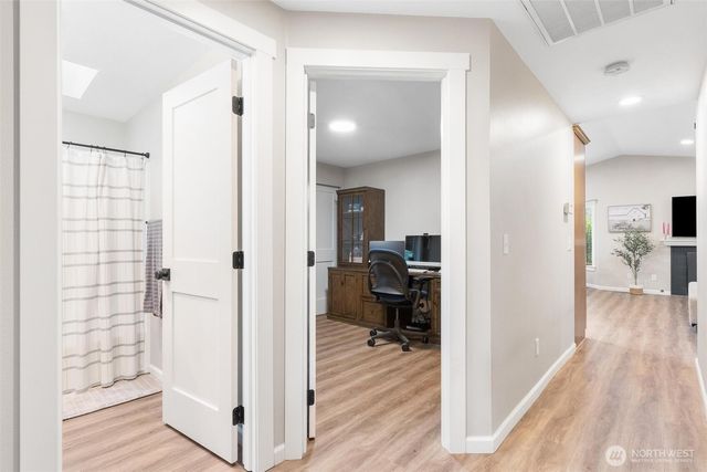 21910 SE 239th Street, Maple Valley, WA 98038