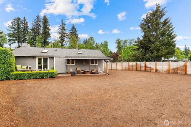 21910 SE 239th Street, Maple Valley, WA 98038