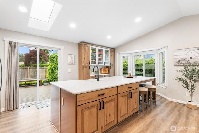 21910 SE 239th Street, Maple Valley, WA 98038