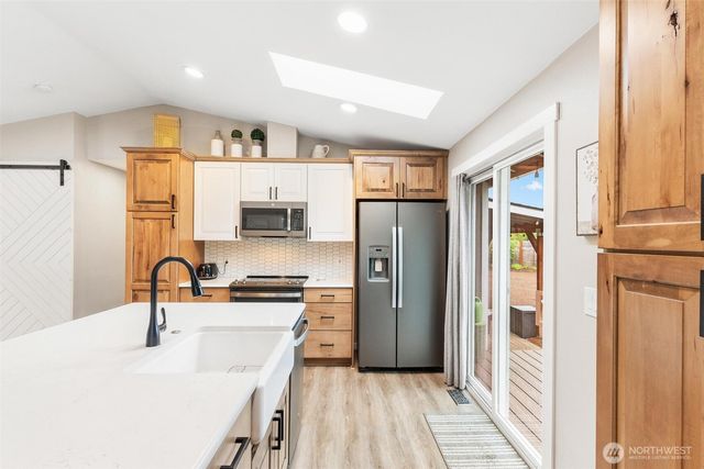21910 SE 239th Street, Maple Valley, WA 98038