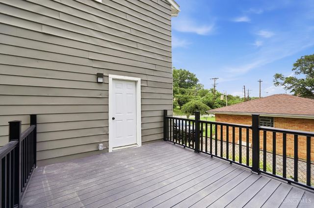 6056 Red Bank Road, Cincinnati, OH 45213